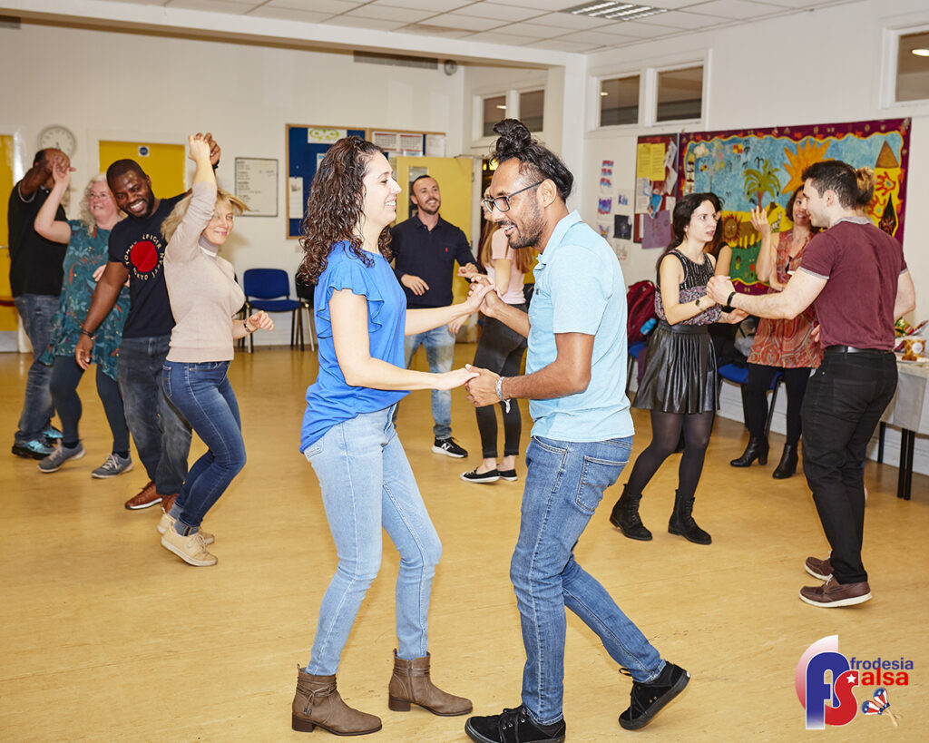 Salsa class in Reading