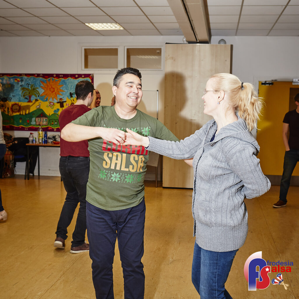 Salsa dance classes in Reading